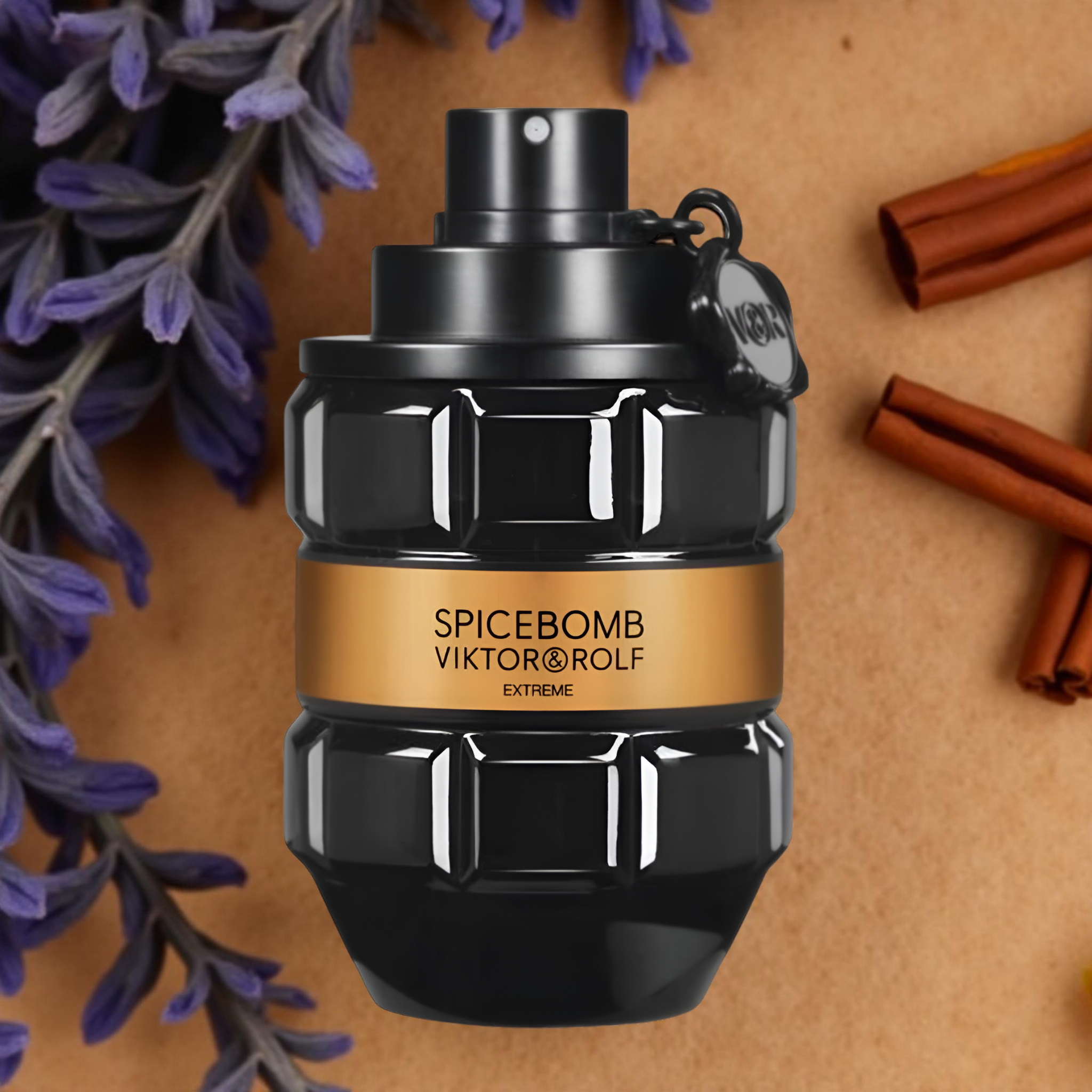 SPICEBOMB EXTREME BY VIKTOR & ROLF 3.0 oz / 90 ml Eau de Parfum