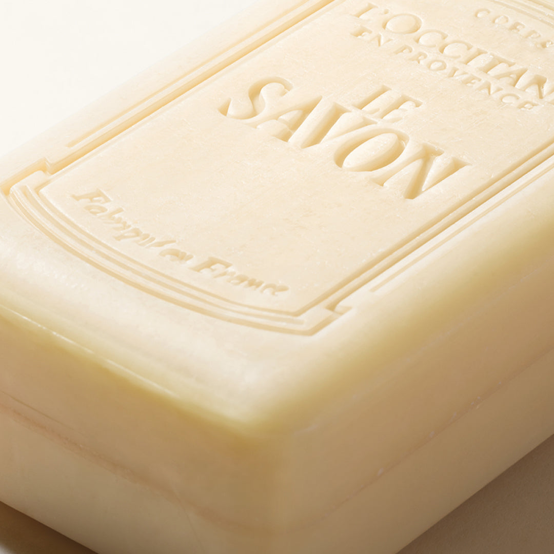 Le Savon Lavender Extra-Gentle Body Soap